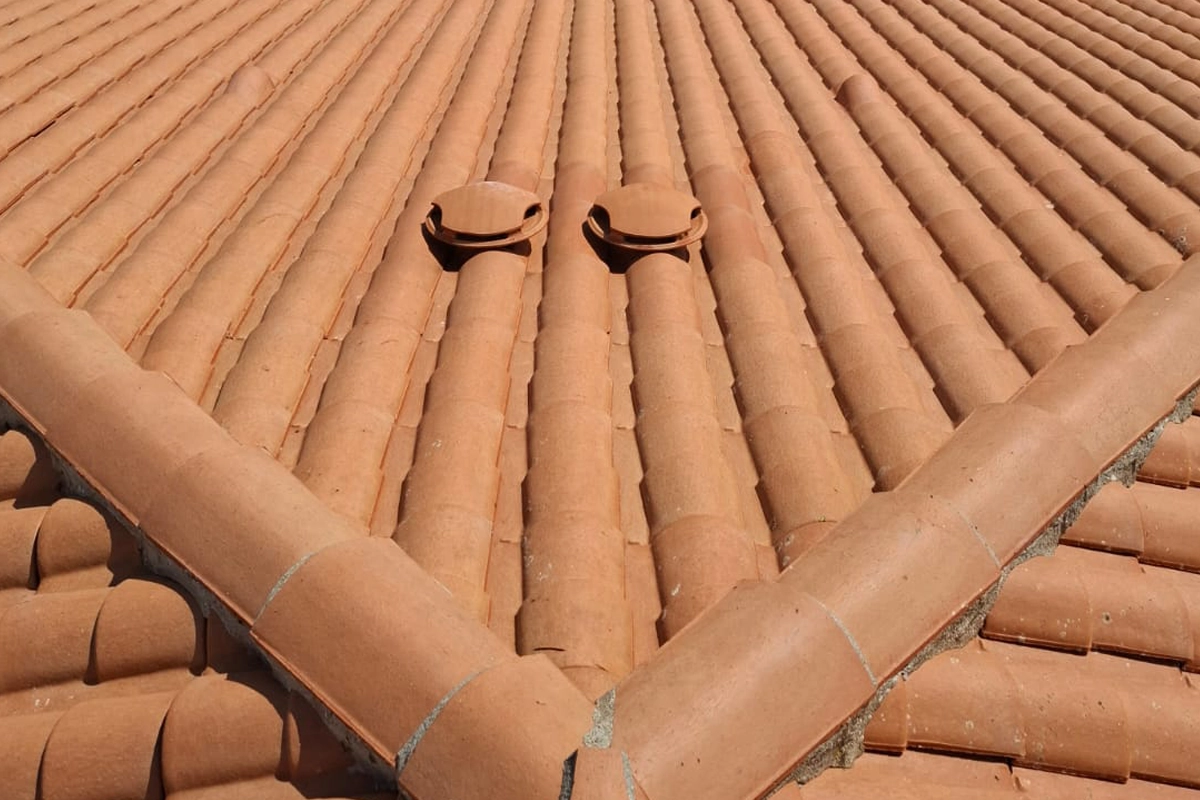 nettoyage toiture professionnel Rochefort